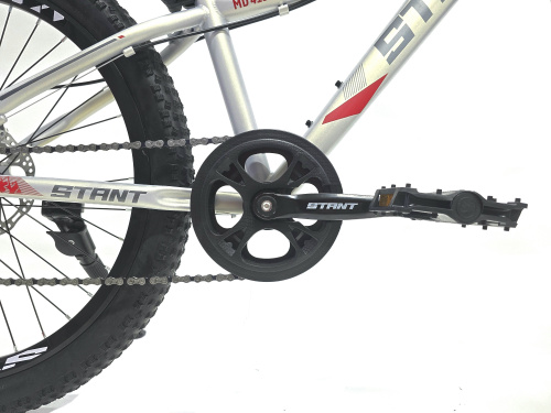 Велосипед 24" STANT MD415 12",6 ск,серебристый/красный фото 7 Велосипед 24" STANT MD415 12",6 ск,серебристый/красный фото 7